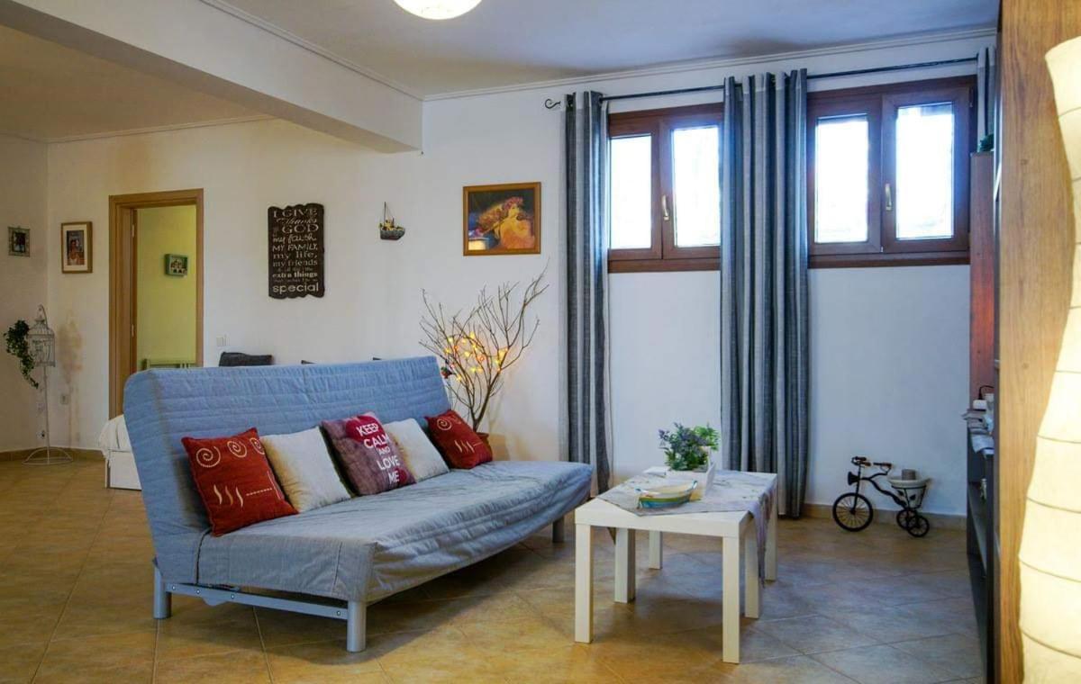 Anemona Apartment Mythimna Exterior photo