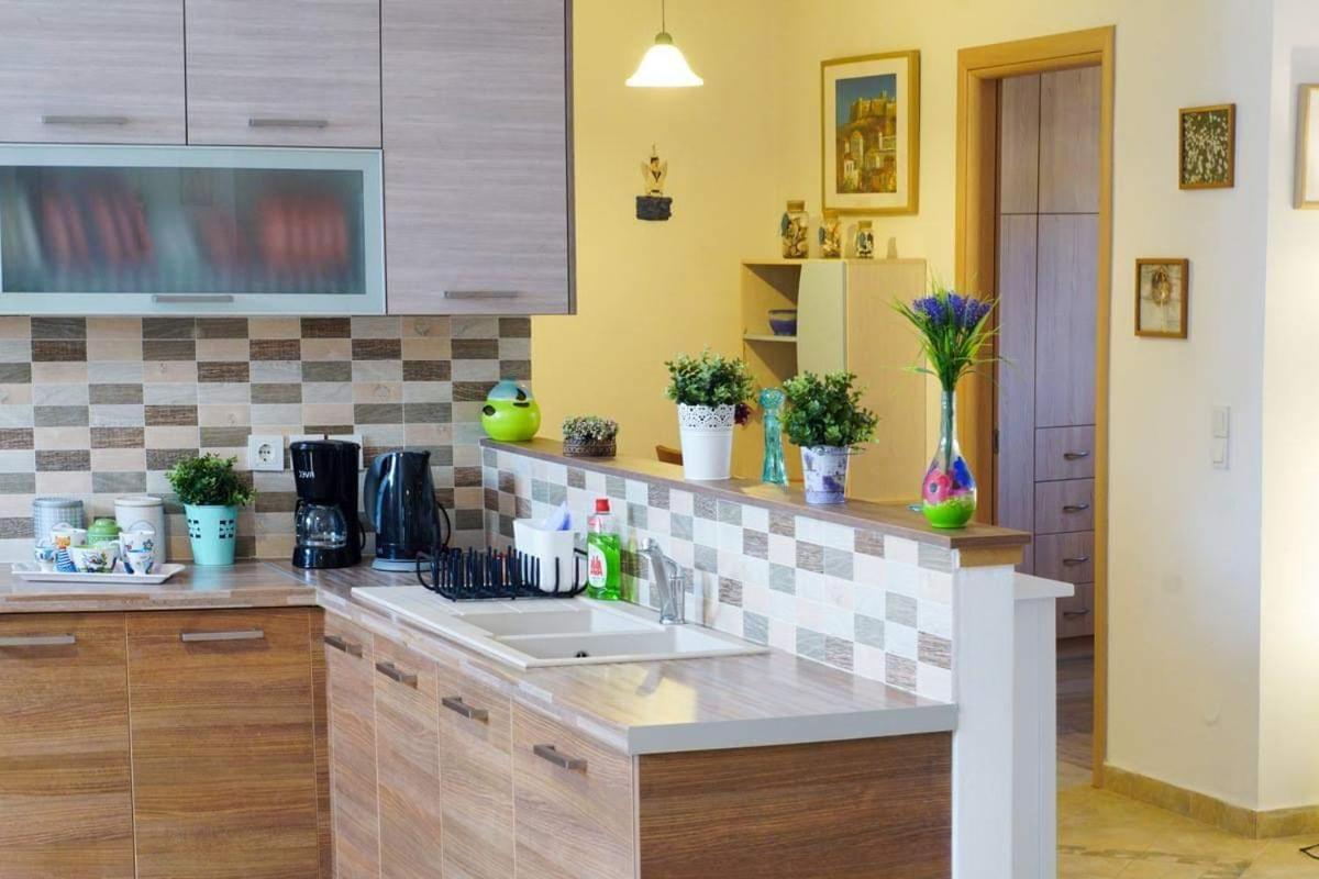 Anemona Apartment Mythimna Exterior photo